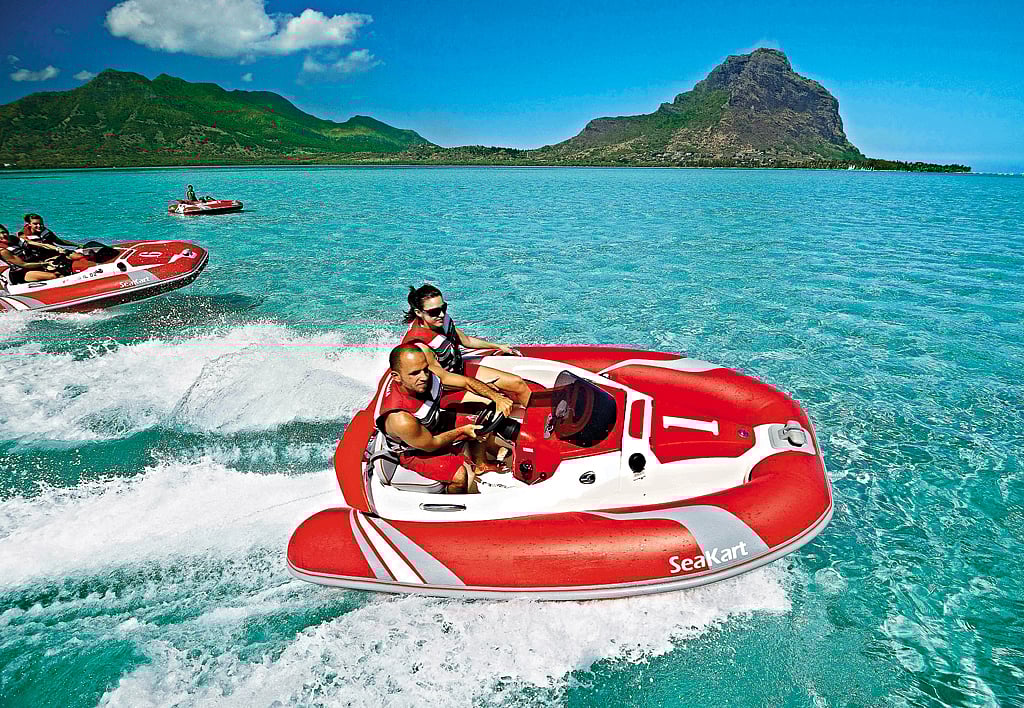 Immerse yourself in the thrilling world of water sports and embark on an unforgettable sea-karting adventure.