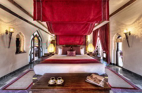 Spacious and luxurious rooms at Kamalapura Palace