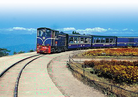 Toy train from Darjeeling to Ghoom