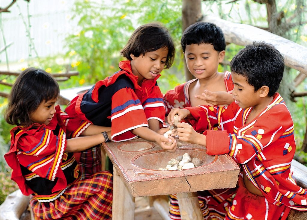 Children at Malasag Eco-tourism village