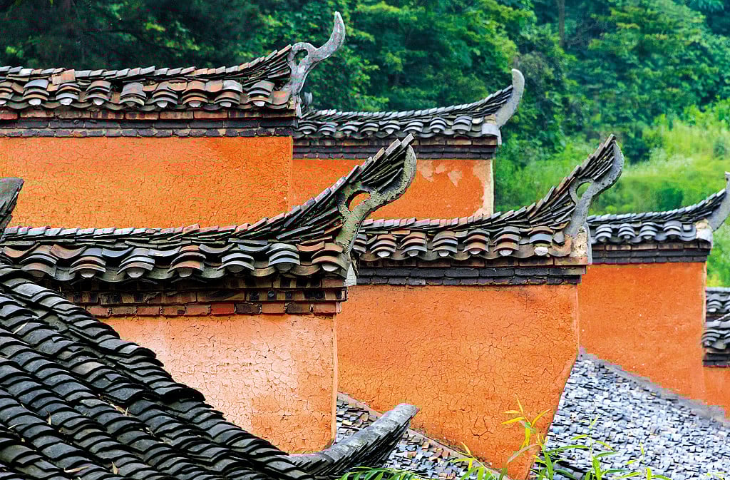 Traditional houses in Zhangjiajie