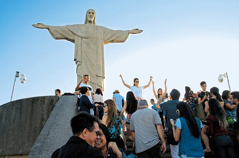 Statue of Christ the Redeemer