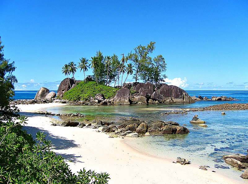 The group of islands off the coast of East Africa are famous for sandy beaches and natural reserves