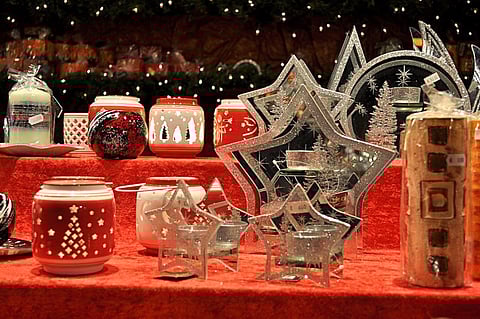 Christmas-special candle stands made of glass and ceramics in Leipzig