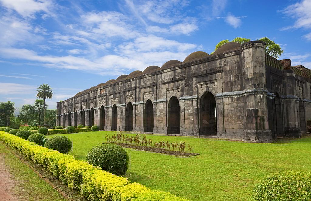 Malda is the gateway to explore an ancient capital of Bengal