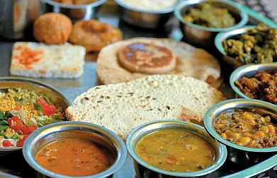 Shutterstock : A Gujarati Thali