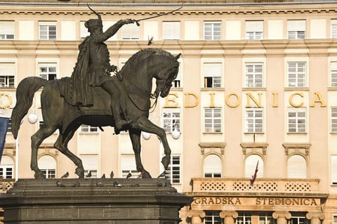 Ban Josip Jelačić Statue