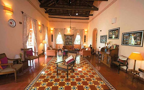 One of the many rooms at Arco Iris