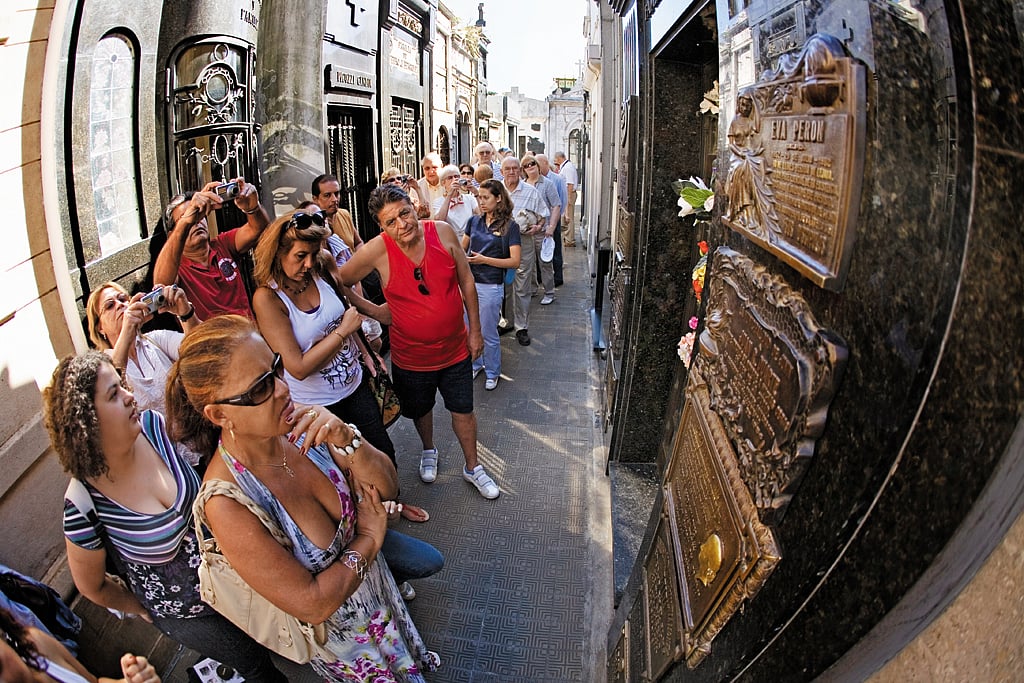 Eva Perons Tomb