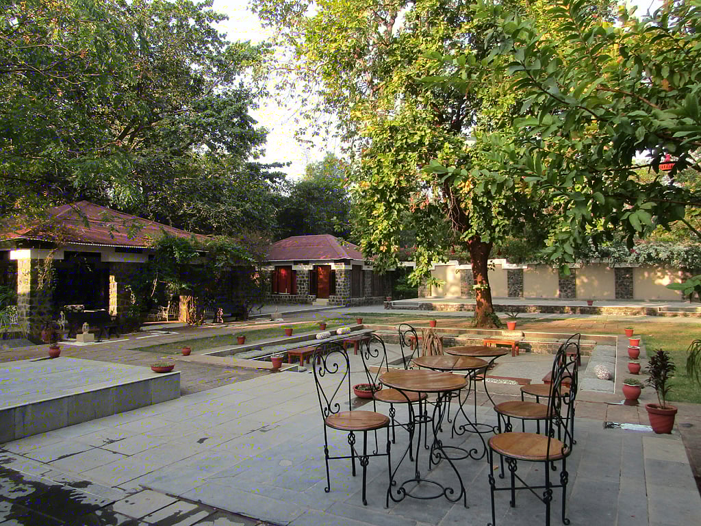 Open courtyard for under the sky meals