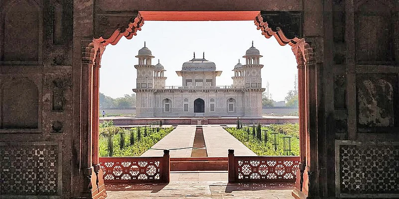 The tomb of Itimad-ud-Daulah