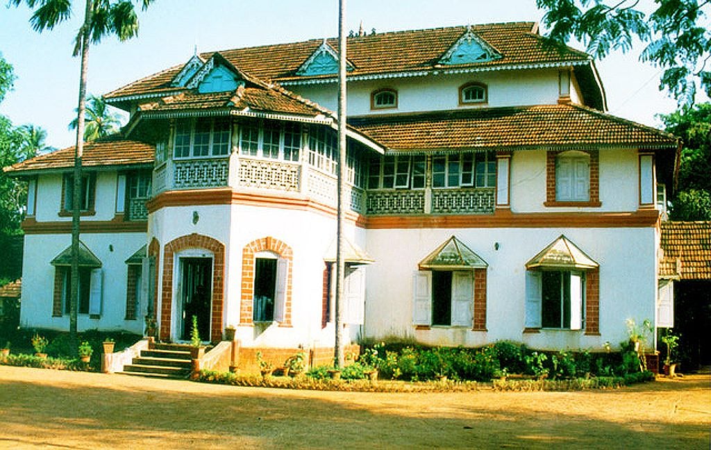 The Archaeological Museum is housed in a beautiful building that was once the seat of the Perumpadappu Swaroopam, the former ruling dynasty of Kochi