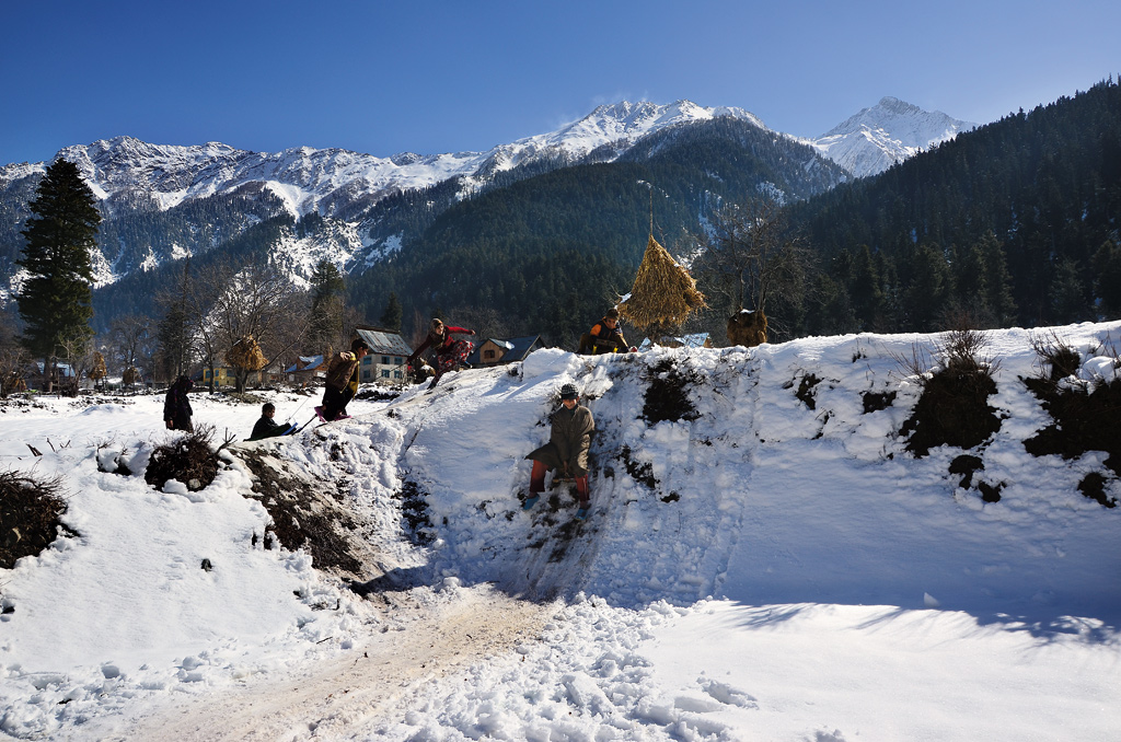 Kullan village turned into a winter wonderland