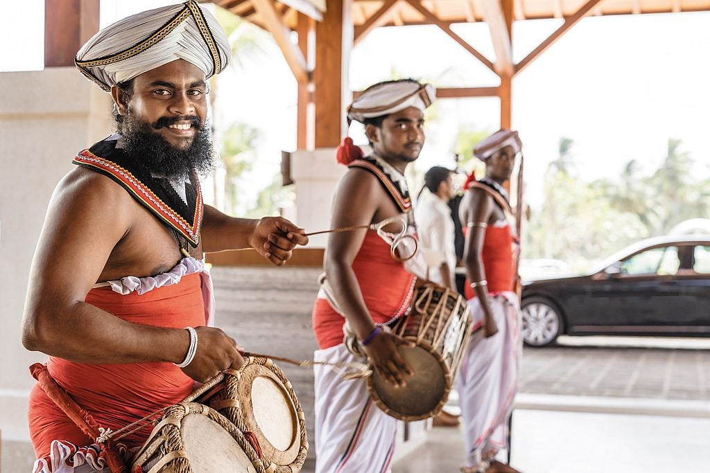 Guests welcomed by traditional music