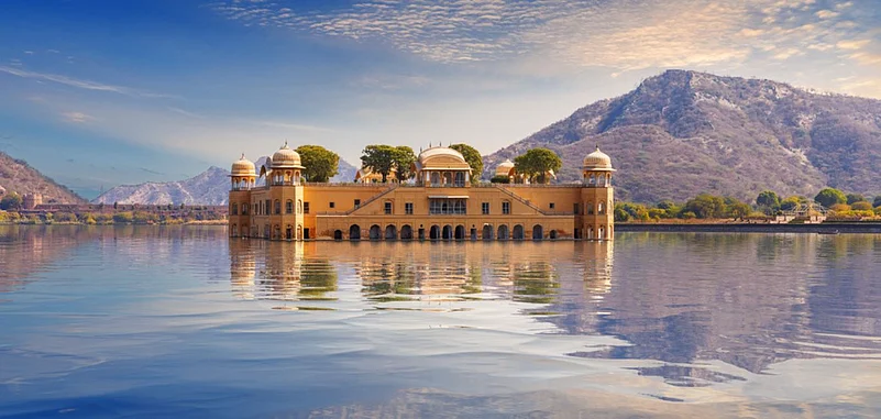 Entry is barred to jal Mahal. But it offers mesmerizing views from across the lake