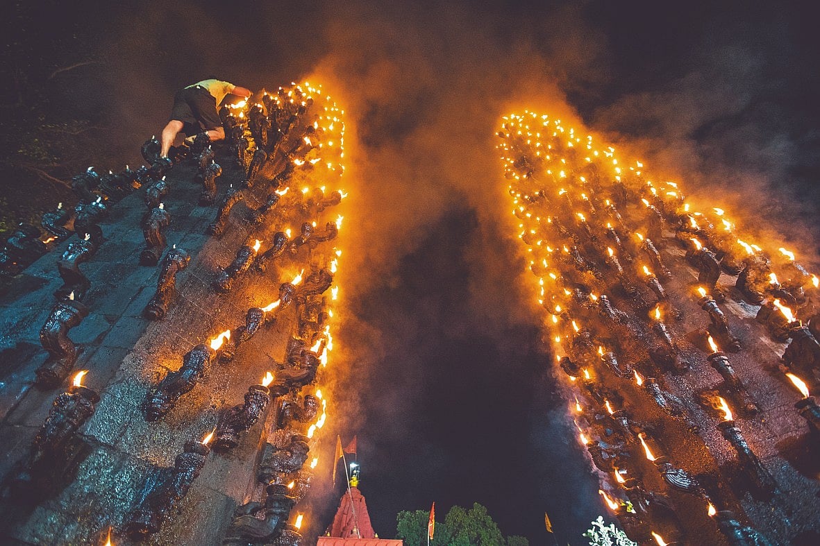 The eternal lamps of the Harsiddhi Mata Temple in Ujjain