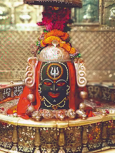 The jyotirlinga of Mahakal all decked up after the aarti