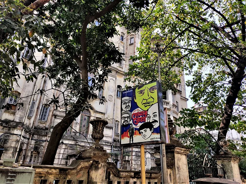 The street is like an open-air gallery of Rays works