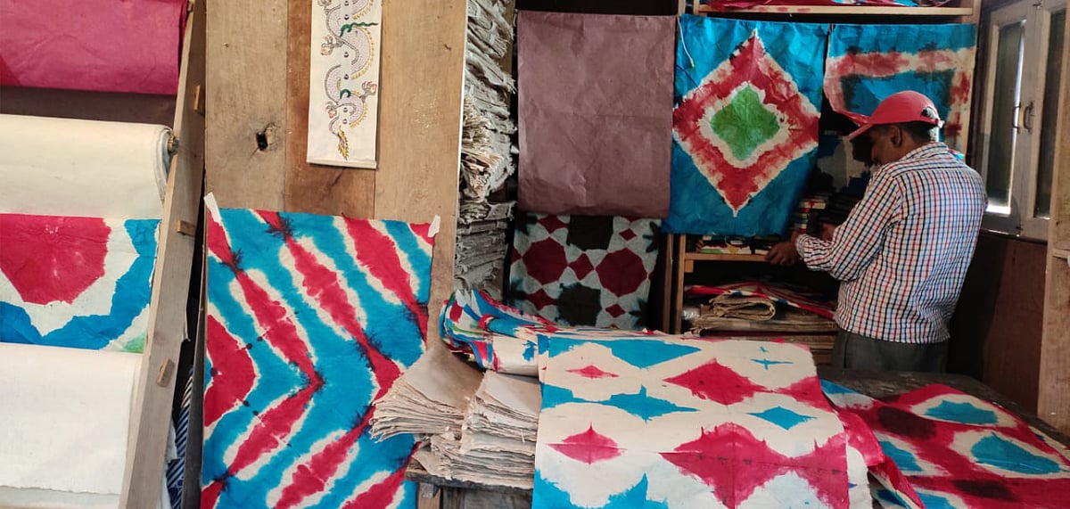 The paper making unit in Borong uses papyracea plants to make the paper