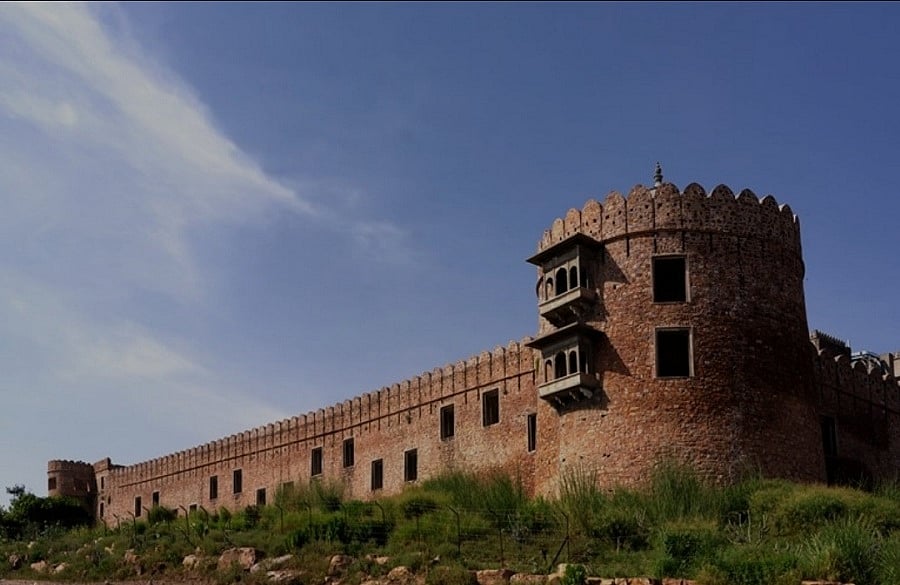 Six Senses Fort Barwara