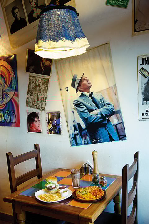 Clock Tower Cafe serves both Italian and Chinese