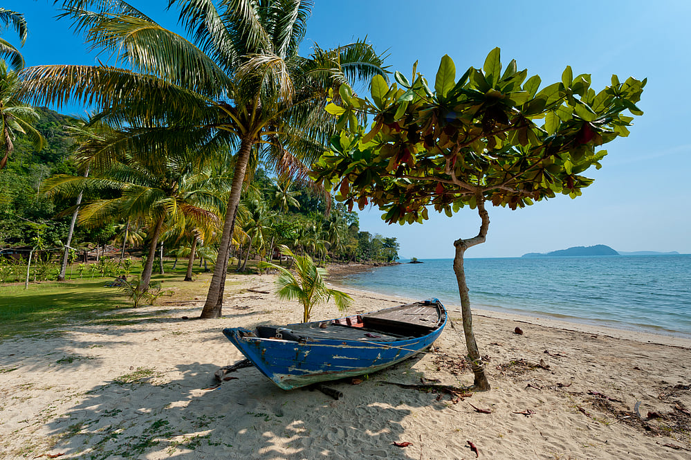 White sand beaches at Koh Chang