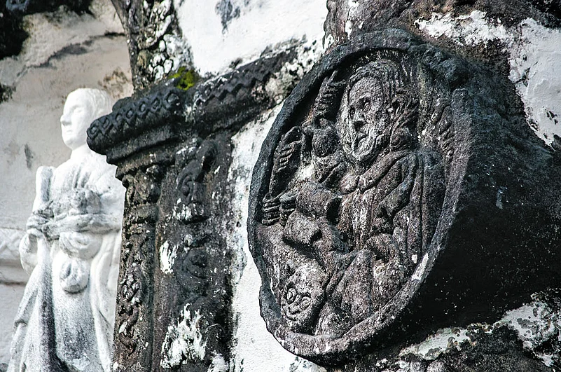 History and tradition is an evanescent business in the Philippines.
