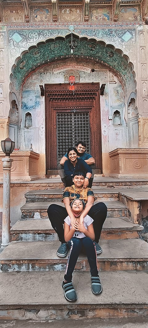 The Iyers at Mandawa, Rajasthan