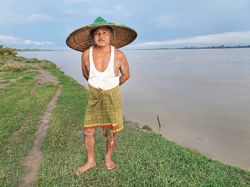 Jadav Payeng converted 1300 acres of barren land into a lush green forest on the Brahmaputra