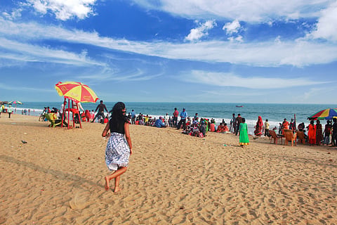 It will take about 10 hours to drive down from Kolkata to Puri