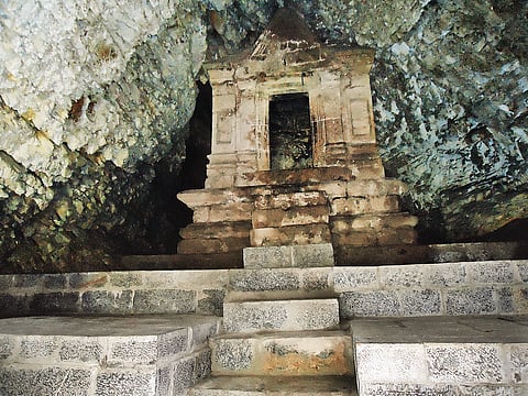 The Bumzuva cave and temple