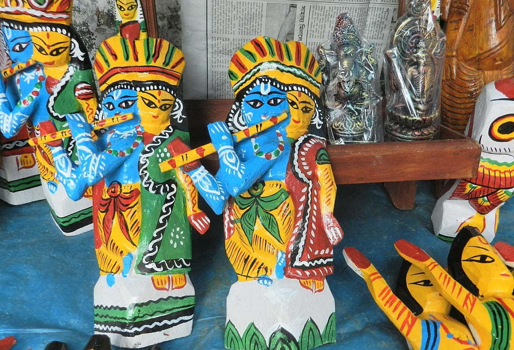 Radha Krishna dolls are a popular selling item