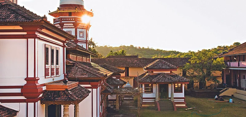 Shree Saunsthan Nagesh Maharudra temple in Goa
