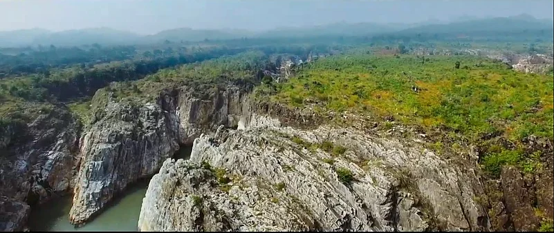 Most of Mohenjo Daro films beautiful locations were in Madhya Pradesh