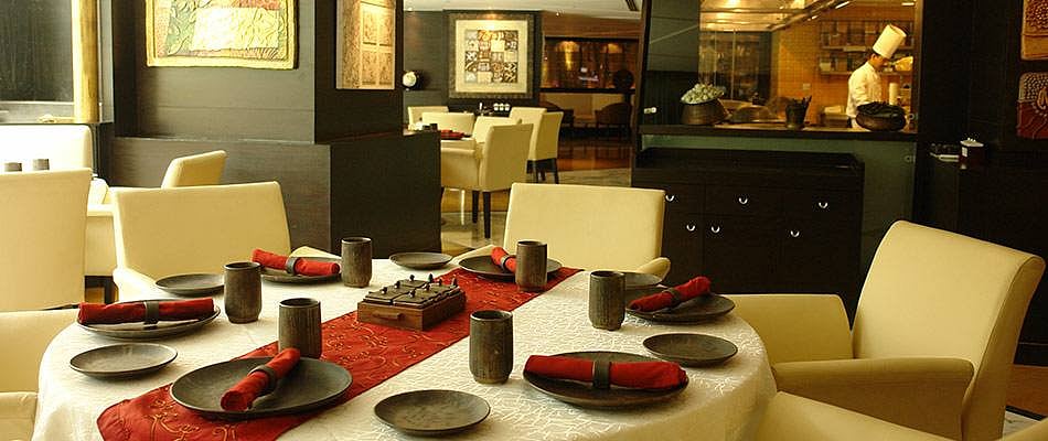 Sahara Star is a hi-end hotel, near the airport