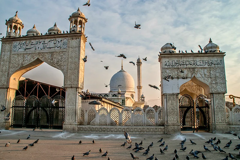 The Hazratbal Shrine was built in the 17th century