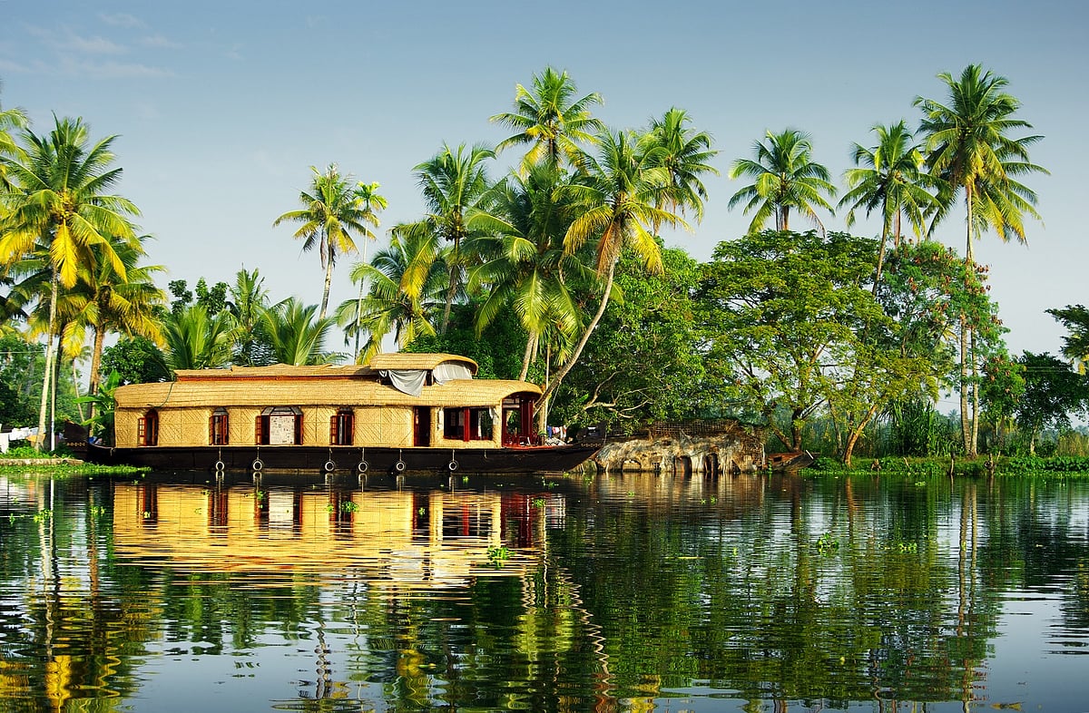 Keralas houseboat experience will draw you close to nature
