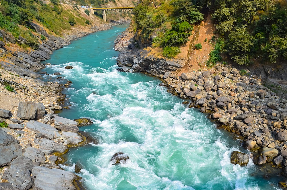 Kaudiyala is ideal for experienced rafters, seeking an adrenaline rush