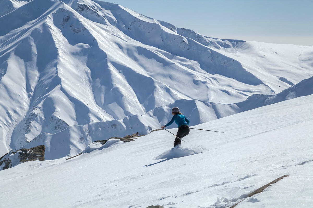 The ski season in Gumarg usually lasts from January to March