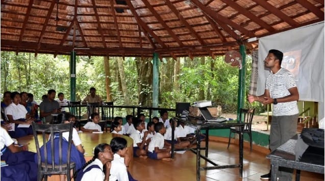 A workshop for young students