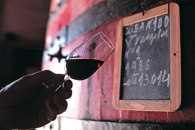 The Douro valley is perfect for a vineyard visit accompanied by a well-lubricated meal 