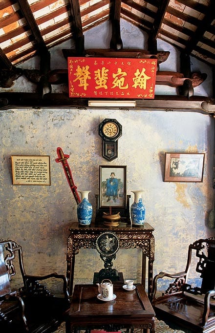 Museum of Trade Ceramics houses over 400 ceramic artefacts 