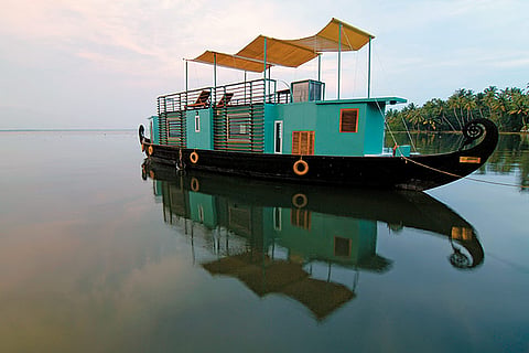 Discovery cruise gives you a glimpse of Kerala's beautiful views  