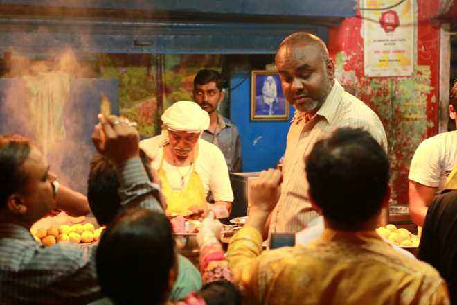 Shiv Chat Bhandar in Bairana is where the chat lovers go