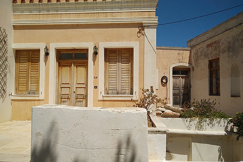 Walking past old houses