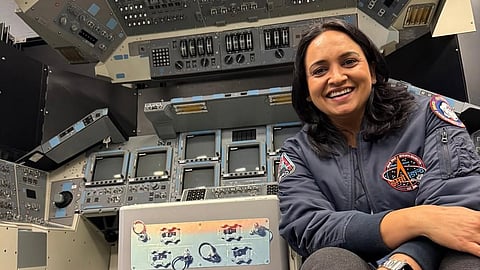 ലെന നാസ സ്പേസ് സെന്ററിൽ