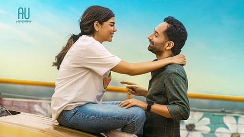 ‘ഓടും കുതിര ചാടും കുതിര’ലിറിക്കൽ സോങ് റിലീസ് പോസ്റ്റർ