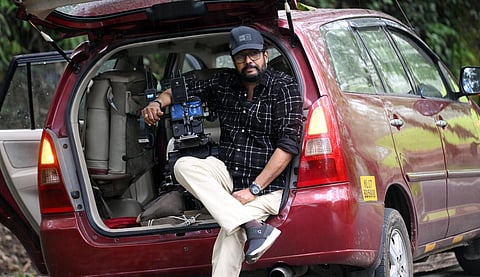 ഷാജി കൈലാസ് വരവിന്റെ ലൊക്കേഷനിൽ