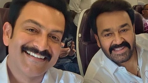 മോഹൻലാലിനൊപ്പം പൃഥ്വിരാജിന്റെ സെൽഫി