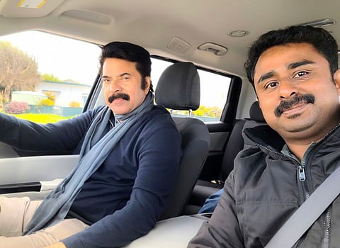 മമ്മൂട്ടിക്കൊപ്പം ഓസ്ട്രേലിയൻ യാത്രക്കിടെ റോബർട്ട് കുര്യാക്കോസിന്റെ സെൽഫി